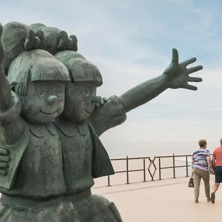 On The 3rd Floor With Sea View * 미들케르케