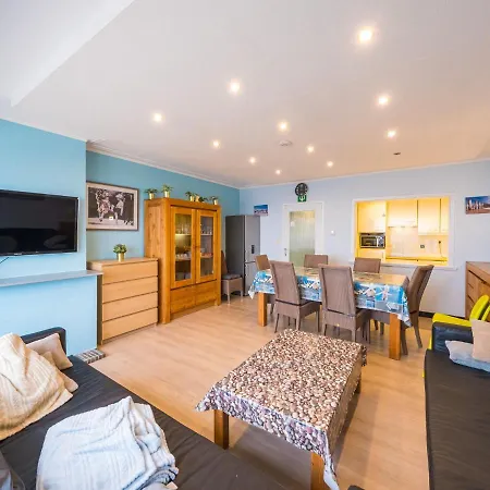 아파트 On The 3rd Floor With Sea View 미들케르케